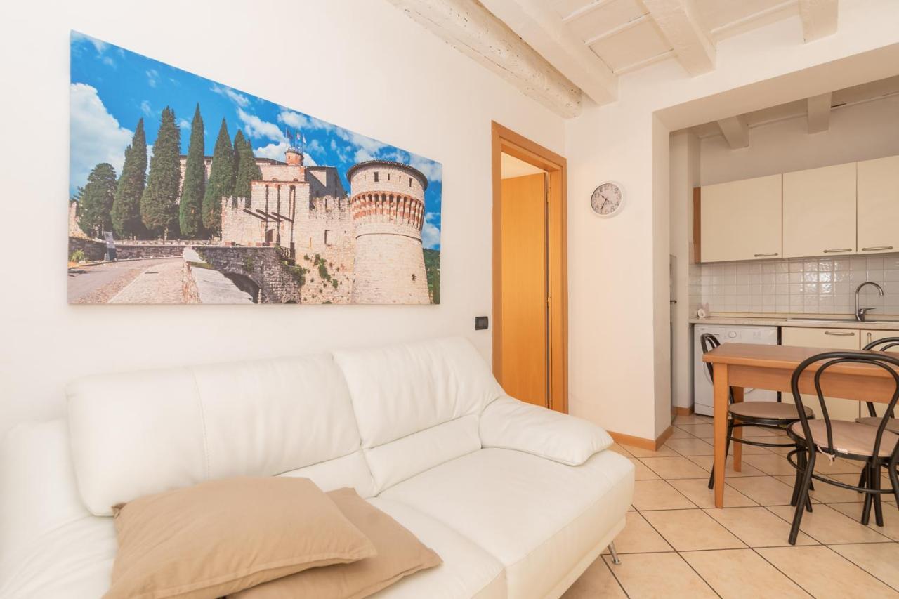 Appartamento Bilocale 1 Piazza Vittoria - Affitti Brevi Italia 브레시아 외부 사진