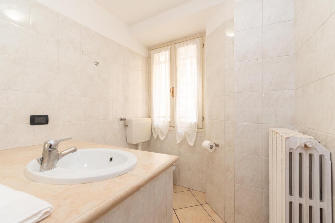 Appartamento Bilocale 1 Piazza Vittoria - Affitti Brevi Italia 브레시아 외부 사진